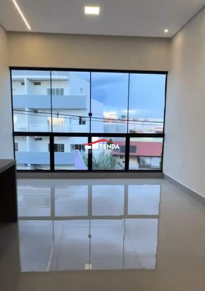 Apartamento à venda com 3 quartos, 103m² - Foto 2