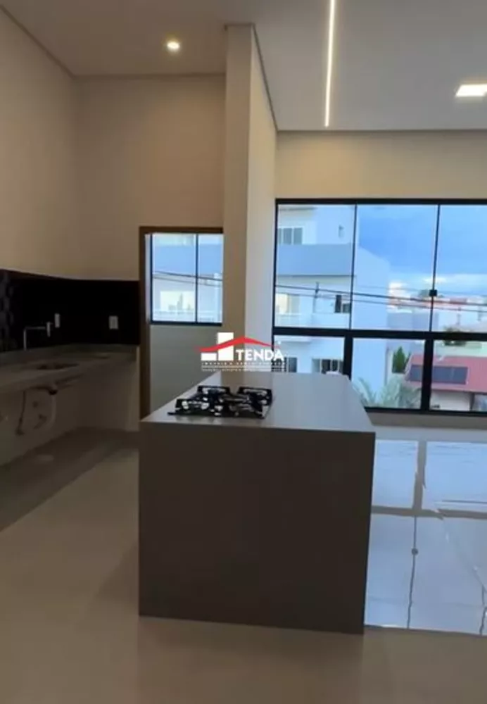 Apartamento à venda com 3 quartos, 103m² - Foto 4