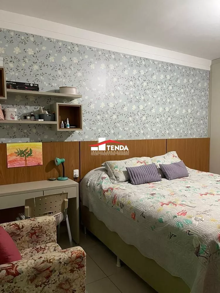 Apartamento à venda com 2 quartos, 70m² - Foto 2