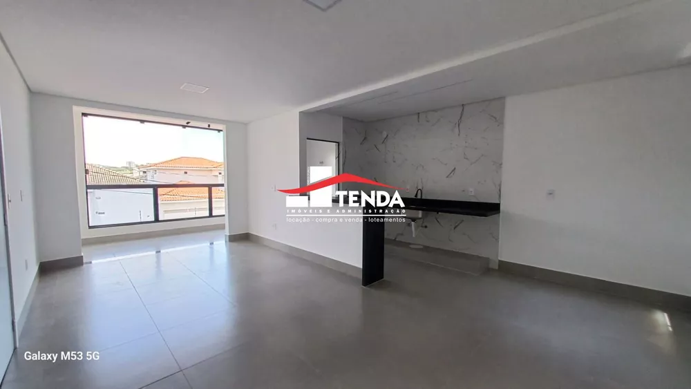 Apartamento à venda com 3 quartos, 110m² - Foto 4