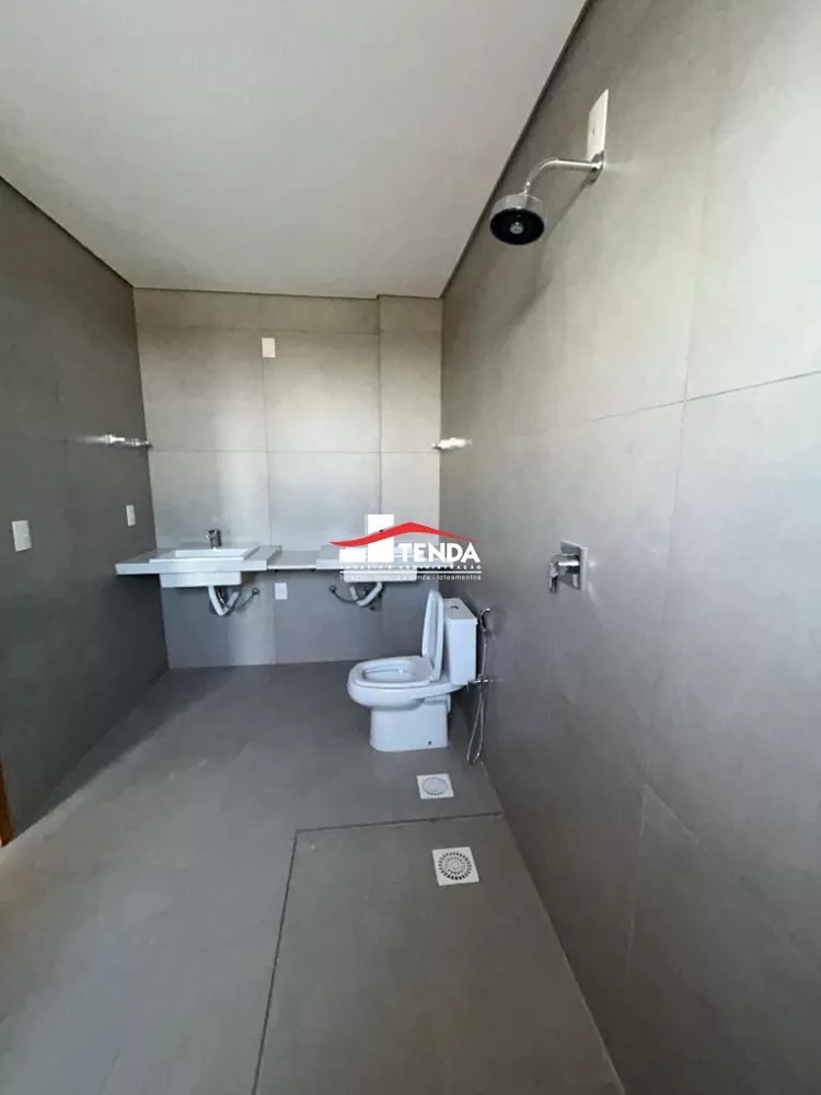 Apartamento à venda e aluguel com 3 quartos, 165m² - Foto 5