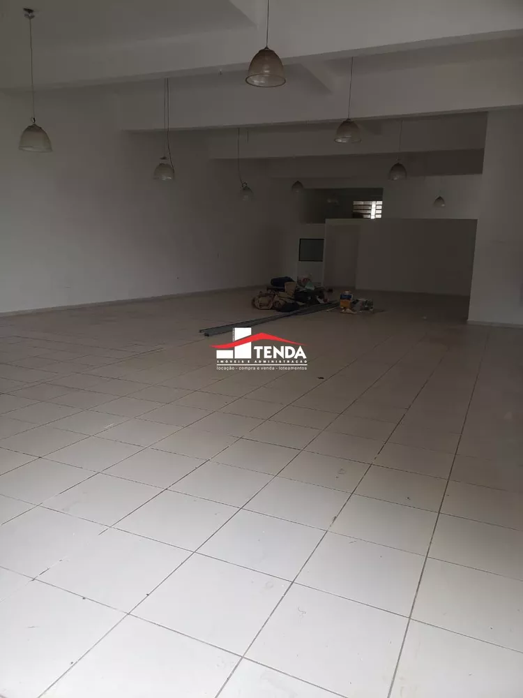 Depósito-Galpão-Armazém para alugar com 1 quarto, 200m² - Foto 2