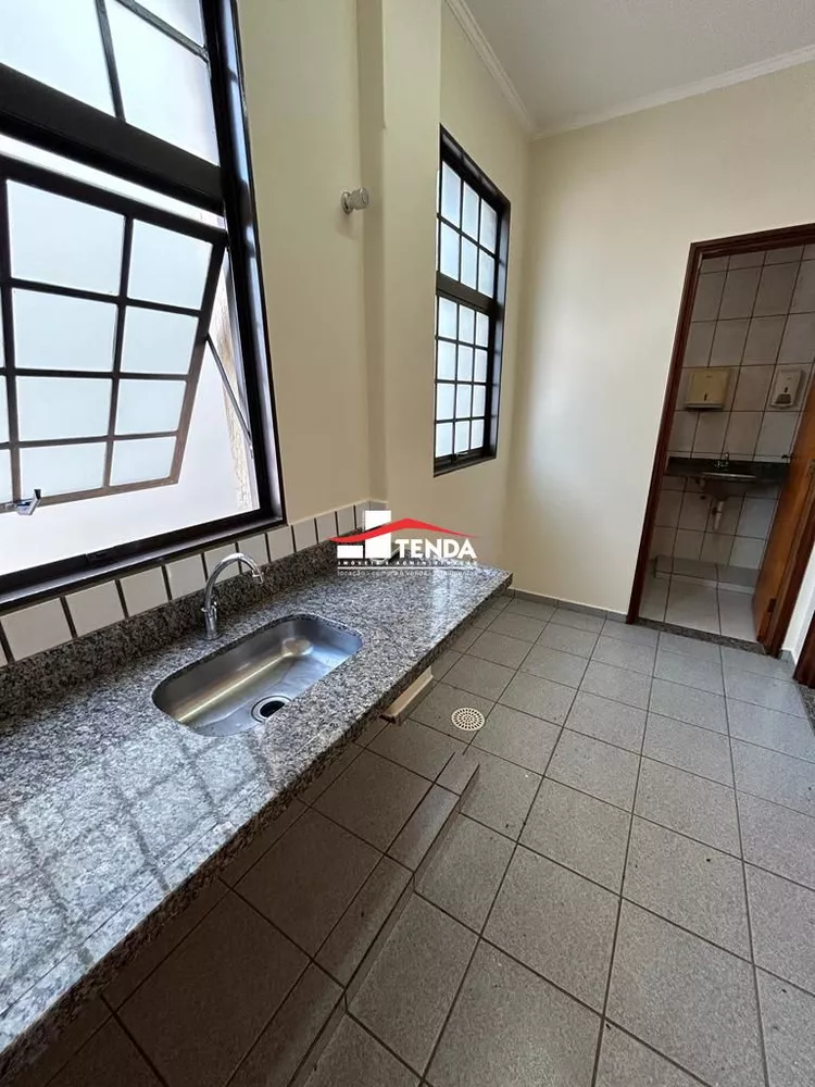 Conjunto Comercial-Sala para alugar com 2 quartos, 67m² - Foto 4