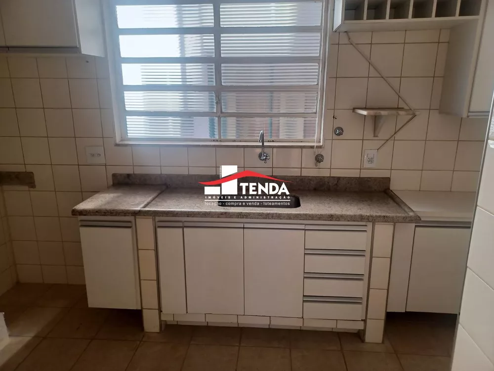 Apartamento à venda com 3 quartos, 116m² - Foto 2