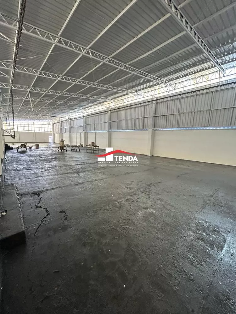 Depósito-Galpão-Armazém para alugar com 4 quartos, 1750m² - Foto 4