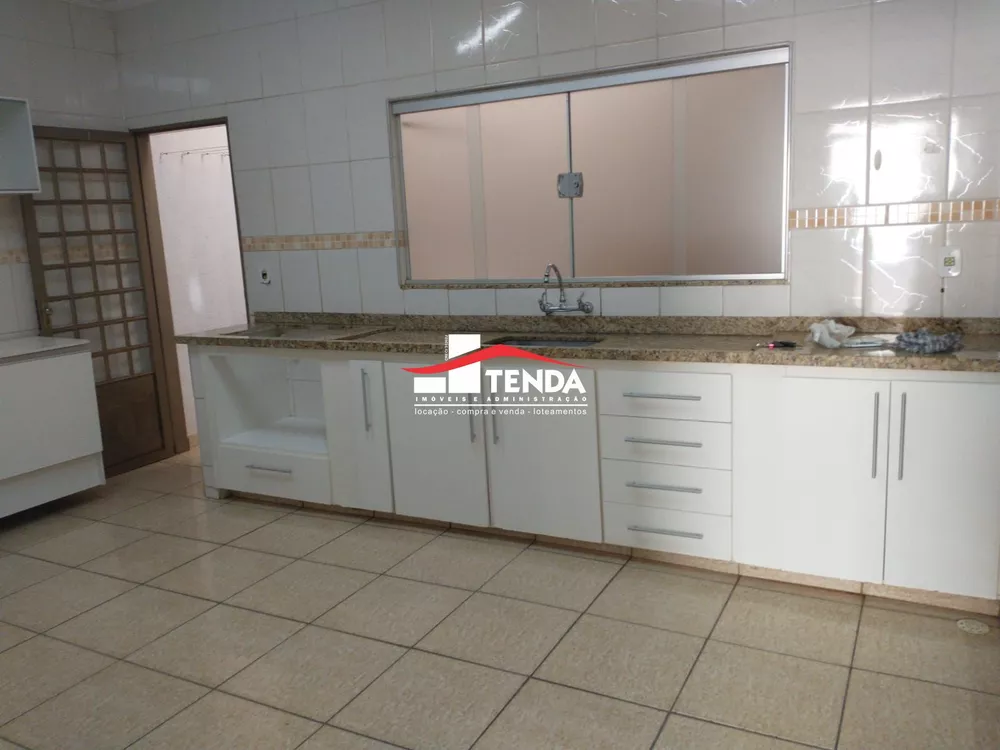 Casa, 2 quartos, 198 m² - Foto 2