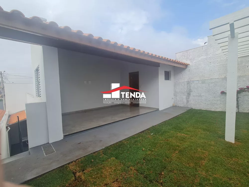 Casa à venda com 2 quartos, 117m² - Foto 2