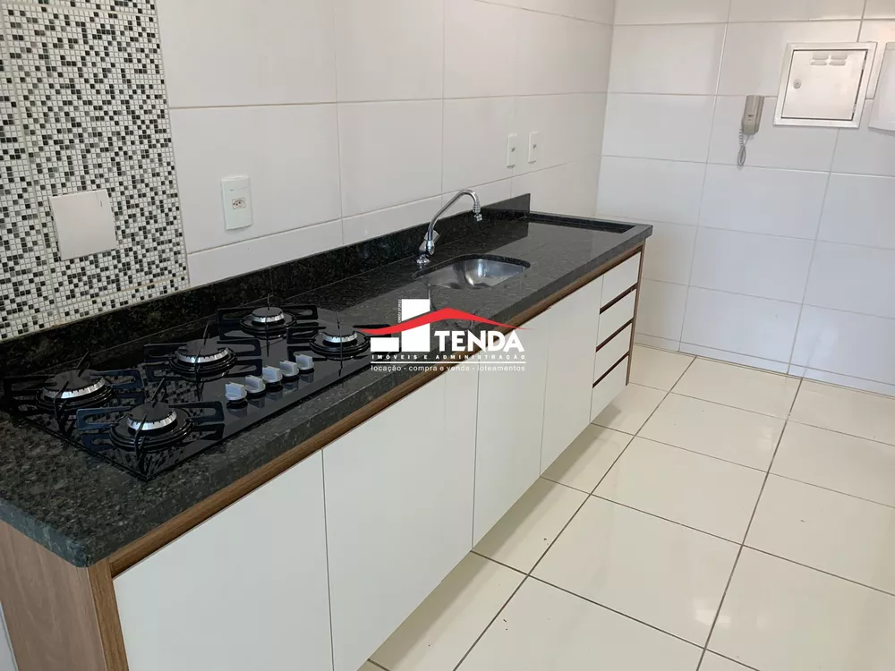 Apartamento à venda com 2 quartos, 65m² - Foto 2