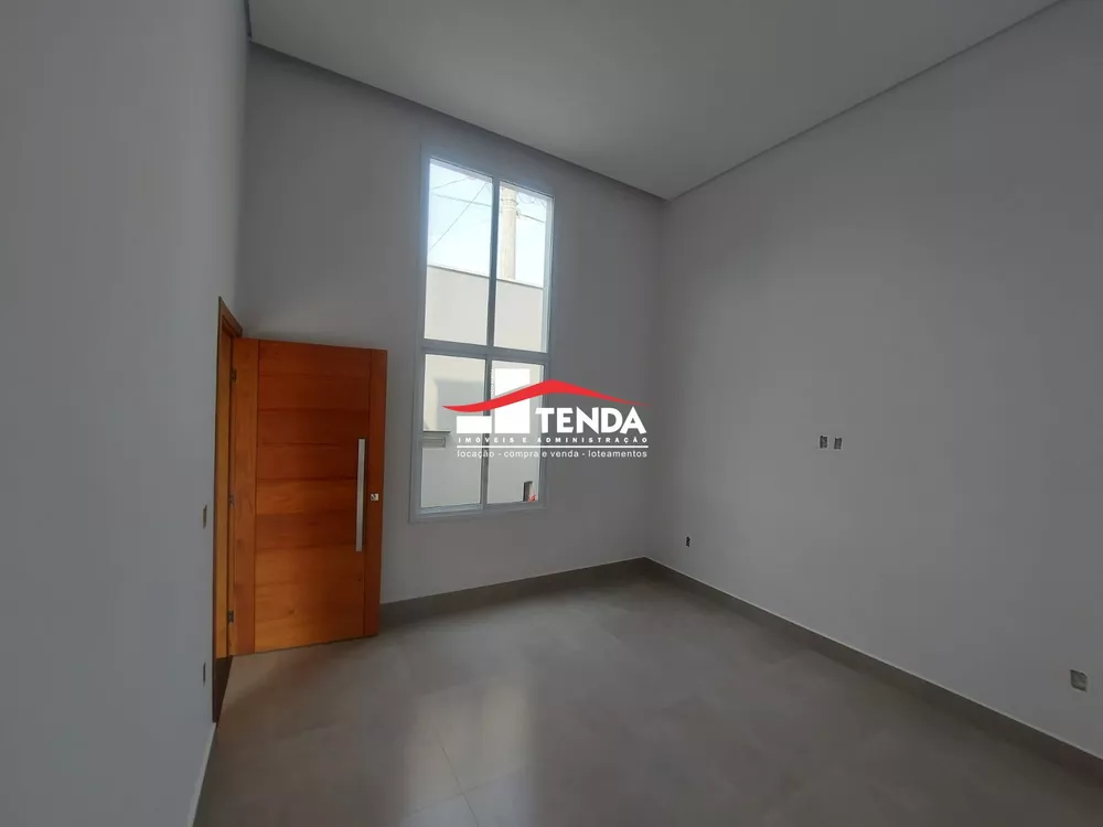 Casa à venda com 3 quartos, 140m² - Foto 1