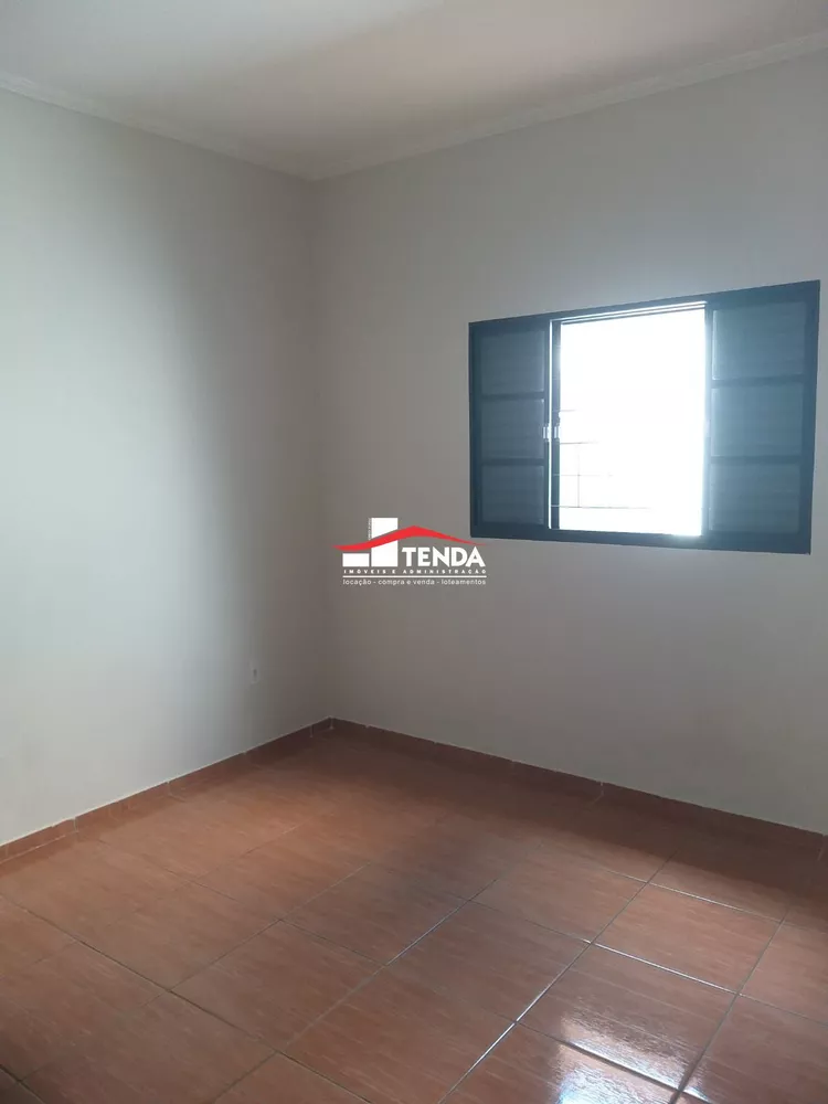 Casa à venda com 2 quartos, 70m² - Foto 8