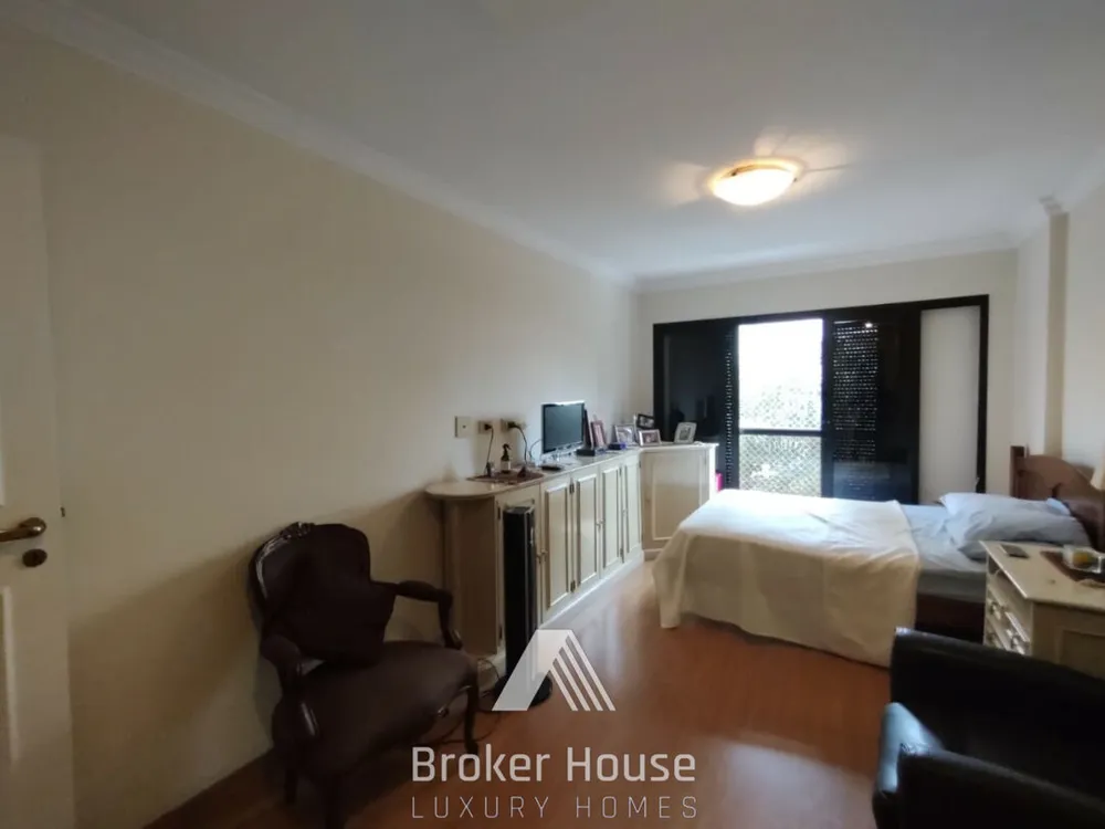 Apartamento, 3 quartos, 156 m² - Foto 2