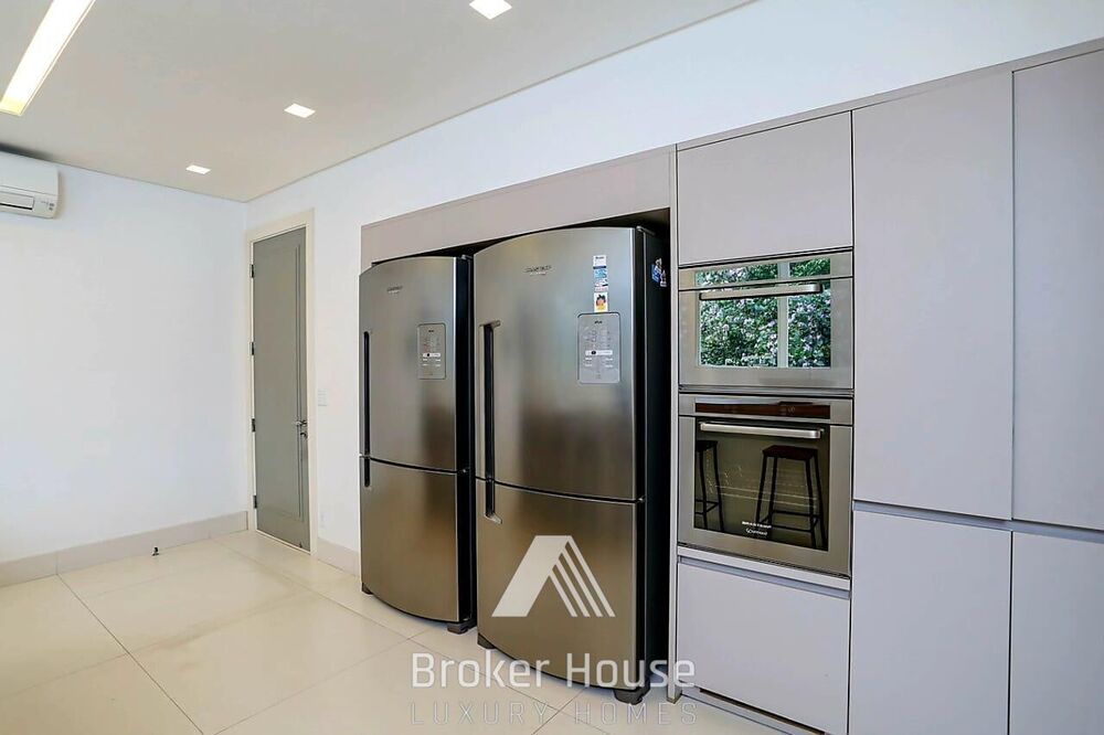 Casa, 5 quartos, 1057 m² - Foto 32