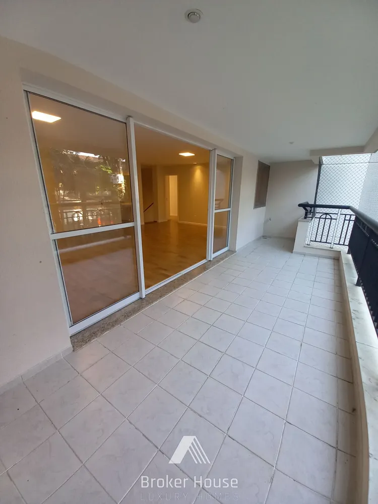 Apartamento, 3 quartos, 239 m² - Foto 3