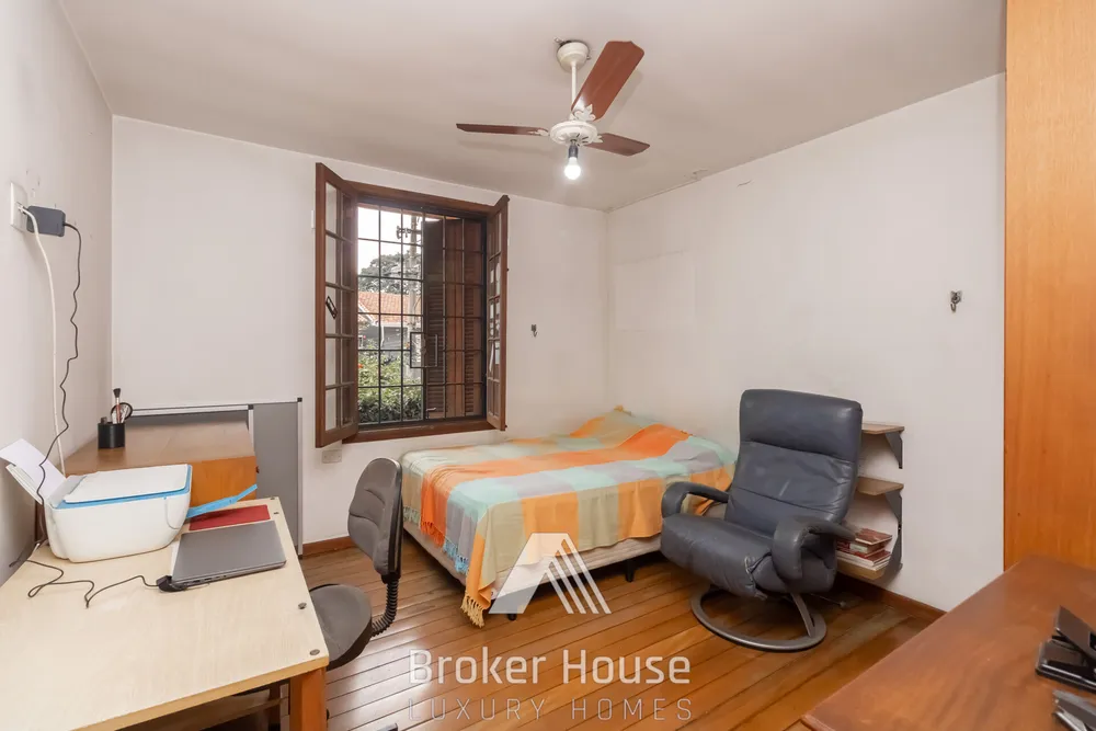 Casa, 4 quartos, 277 m² - Foto 1