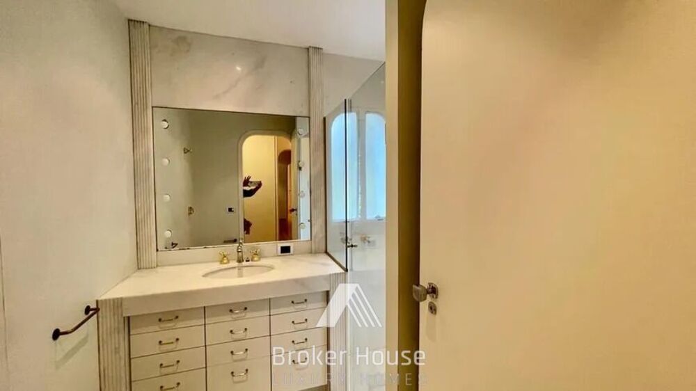 Apartamento, 3 quartos, 210 m² - Foto 3