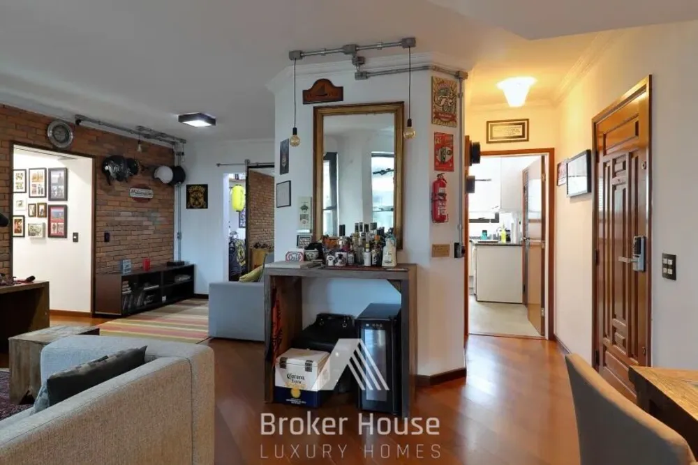 Apartamento, 3 quartos, 140 m² - Foto 1
