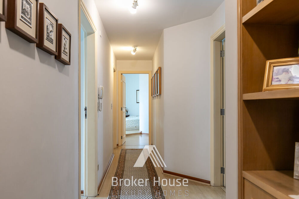 Apartamento, 4 quartos, 242 m² - Foto 2
