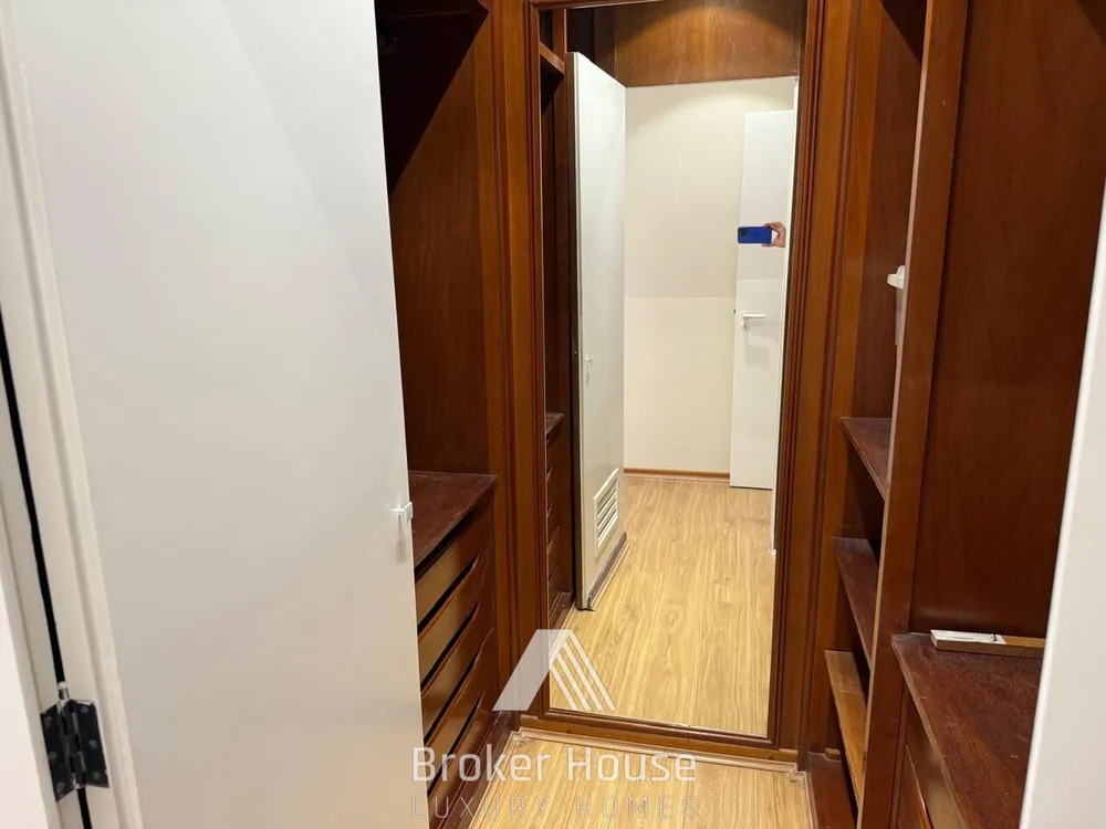 Apartamento, 3 quartos, 216 m² - Foto 3