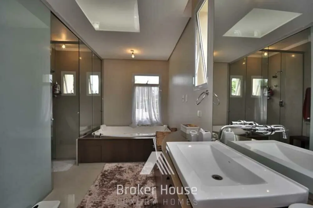 Casa, 4 quartos, 630 m² - Foto 2