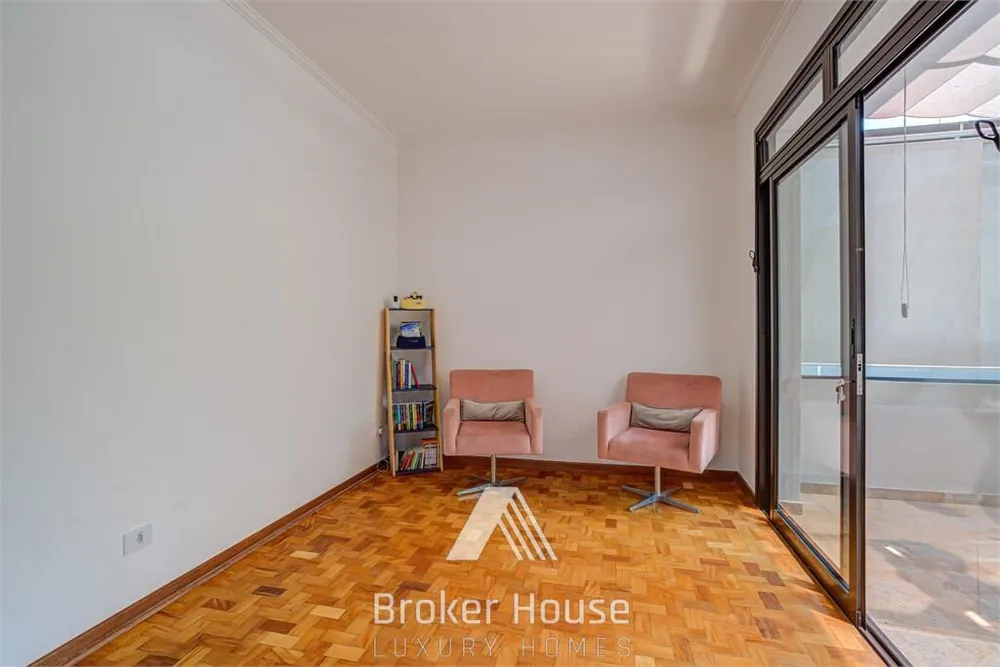 Casa, 4 quartos, 350 m² - Foto 1