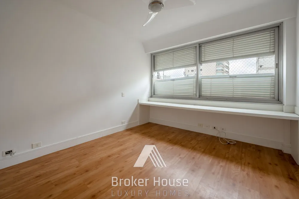 Apartamento, 3 quartos, 240 m² - Foto 4