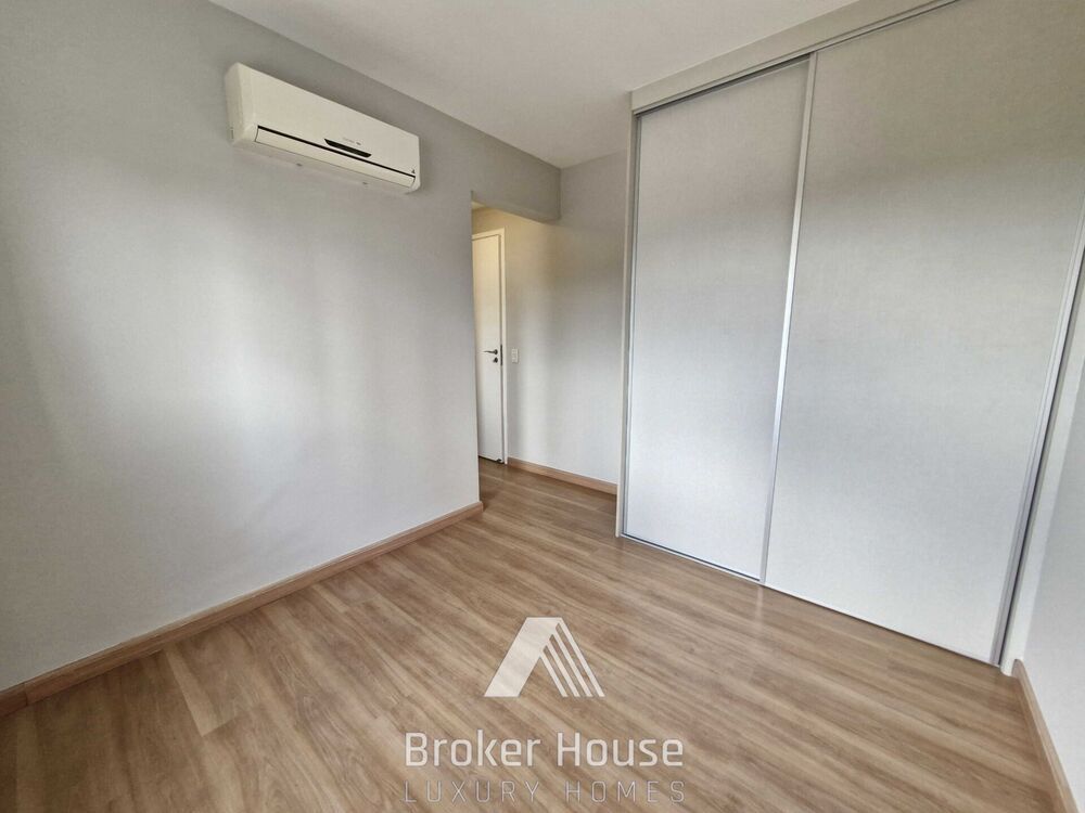 Apartamento para alugar com 3 quartos, 185m² - Foto 5