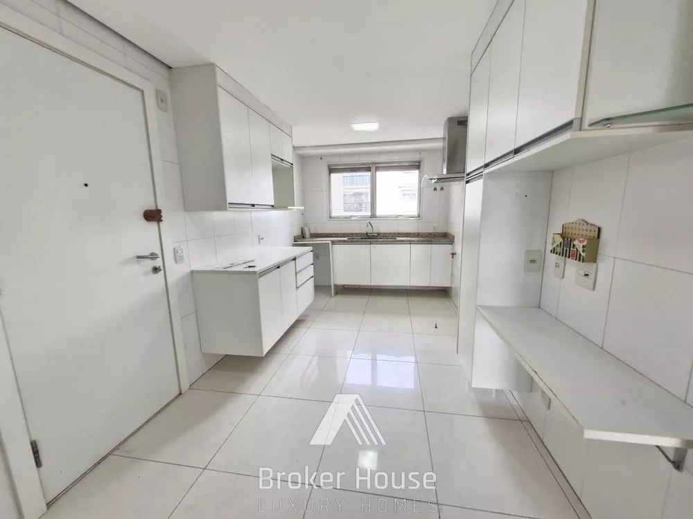 Apartamento, 3 quartos, 185 m² - Foto 31