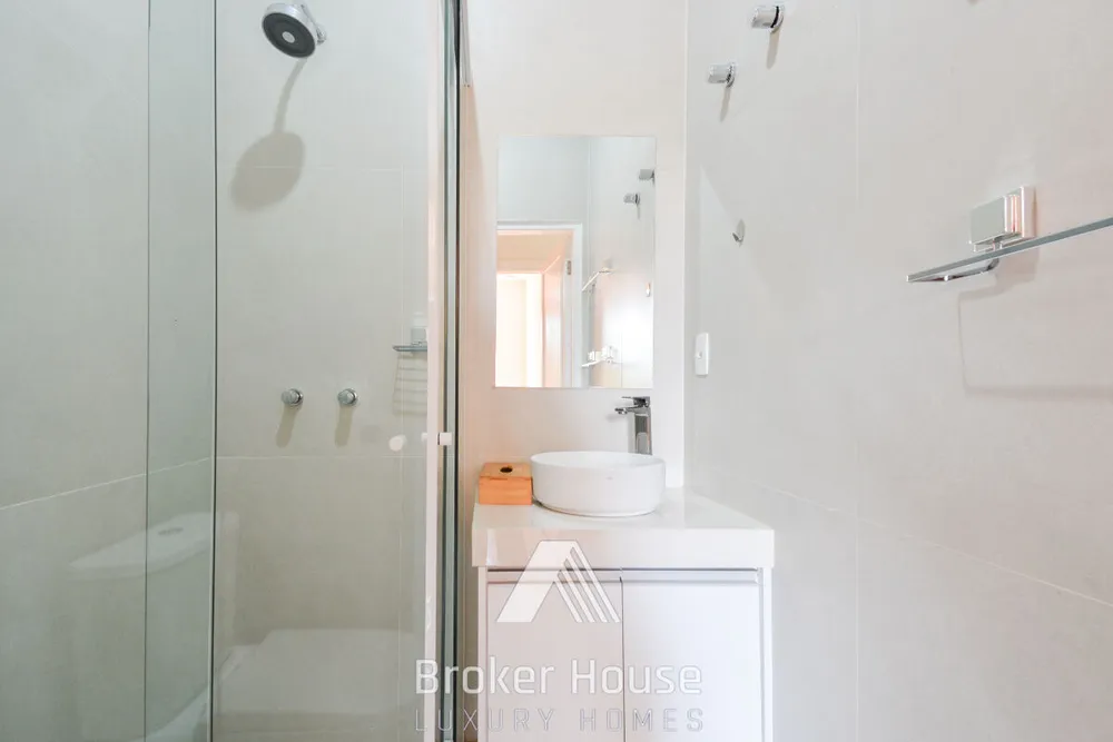Casa, 5 quartos, 299 m² - Foto 4