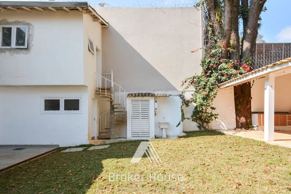 Casa, 5 quartos, 299 m² - Foto 2