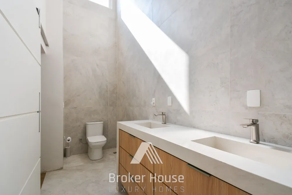 Casa, 5 quartos, 299 m² - Foto 3