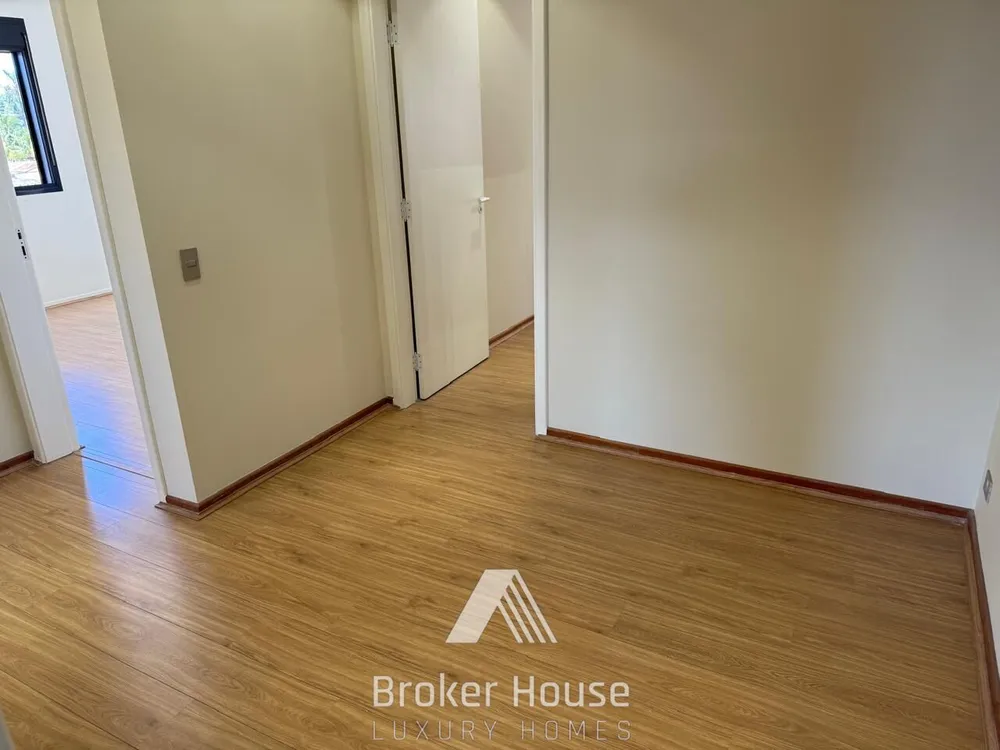 Apartamento, 3 quartos, 216 m² - Foto 1