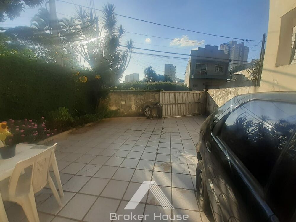 Casa à venda com 3 quartos, 146m² - Foto 4