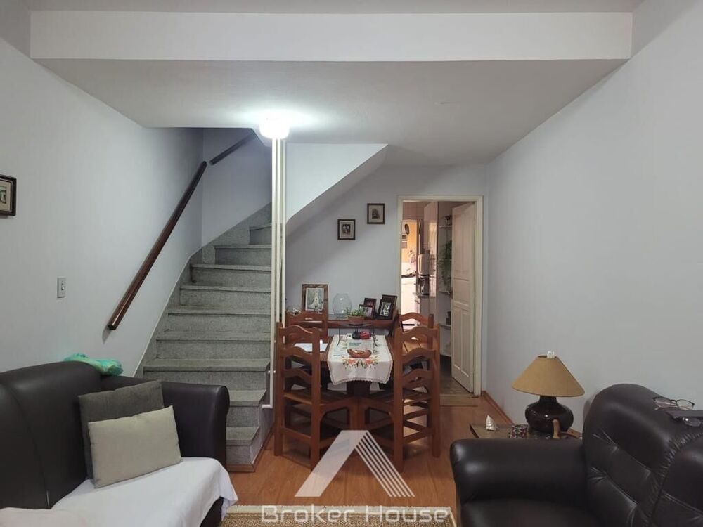 Casa, 2 quartos, 87 m² - Foto 1