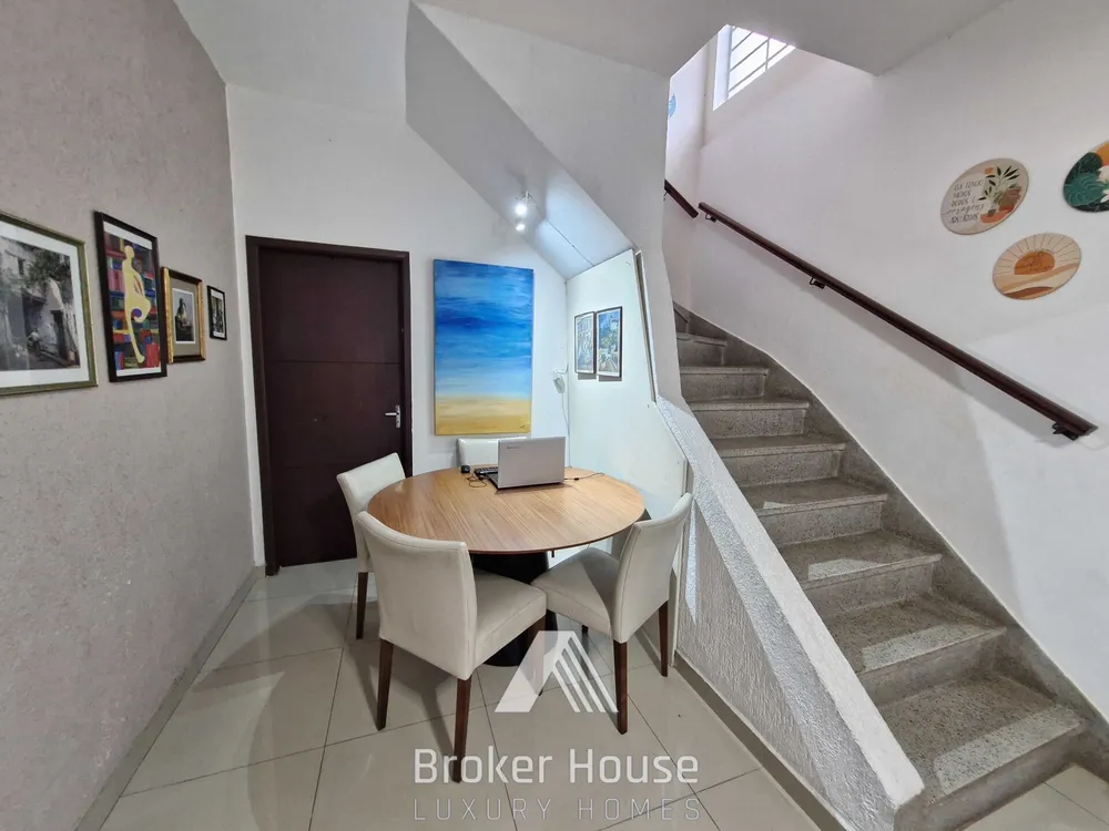 Casa, 3 quartos, 131 m² - Foto 2