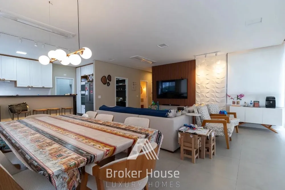 Apartamento, 3 quartos, 157 m² - Foto 1