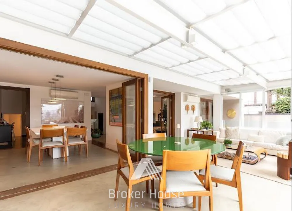 Casa, 3 quartos, 608 m² - Foto 1
