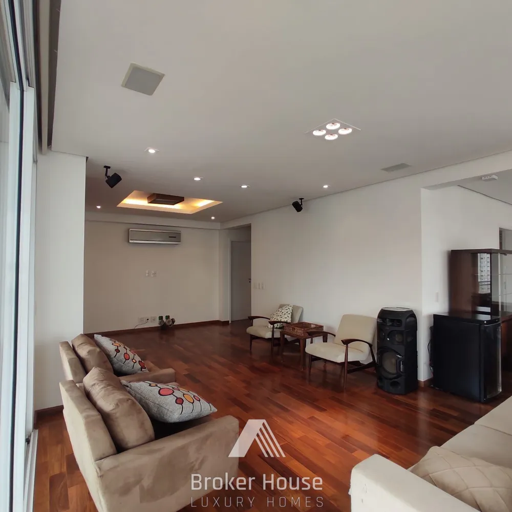 Apartamento, 4 quartos, 205 m² - Foto 1