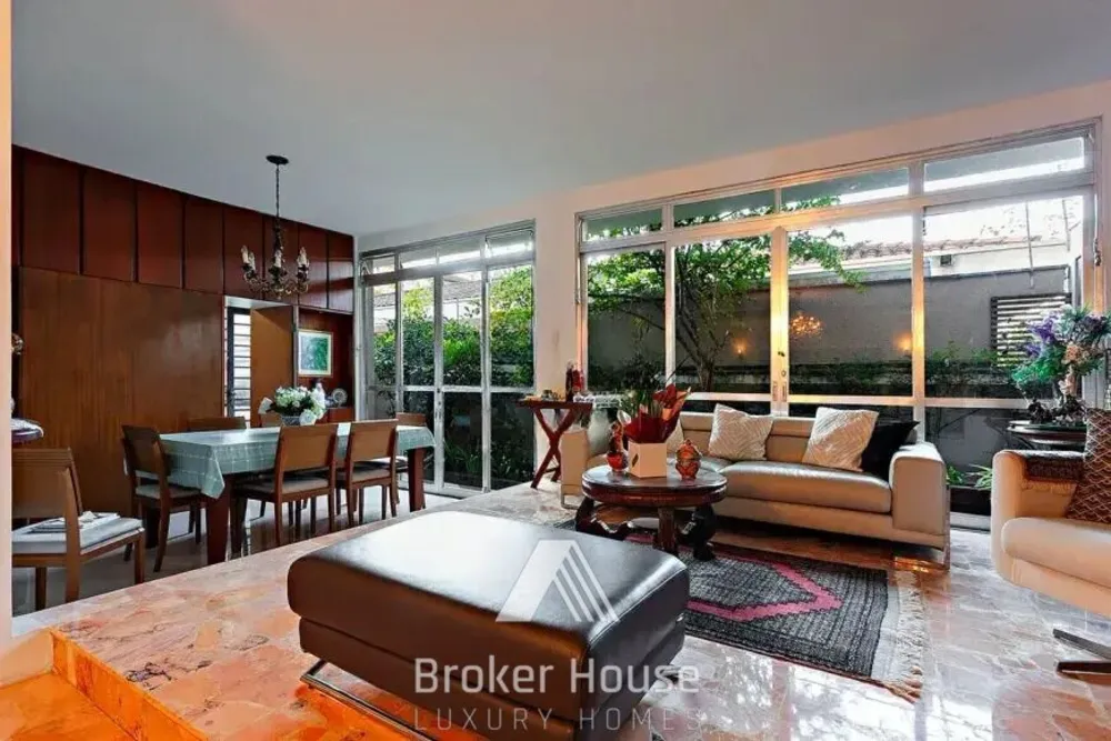 Casa, 3 quartos, 269 m² - Foto 2