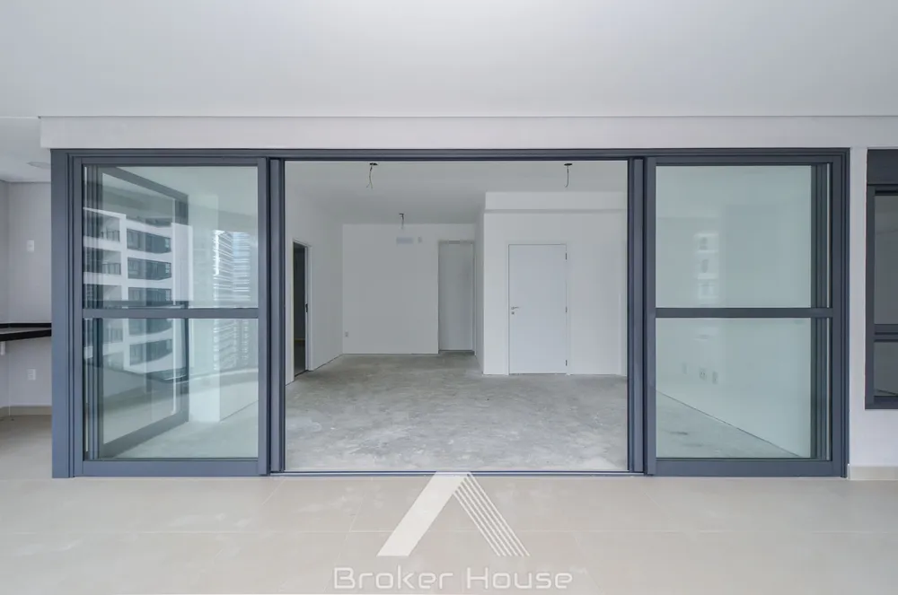 Apartamento, 3 quartos, 162 m² - Foto 2