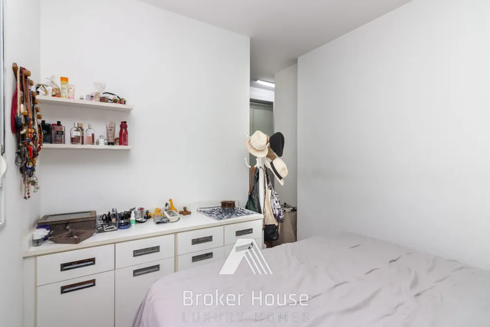Apartamento, 3 quartos, 135 m² - Foto 2