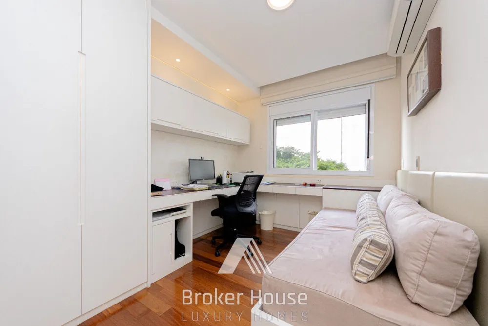 Apartamento, 3 quartos, 208 m² - Foto 2
