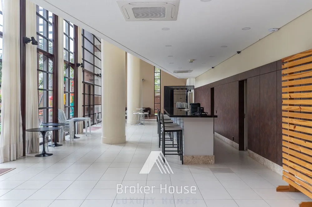 Apartamento, 3 quartos, 209 m² - Foto 2