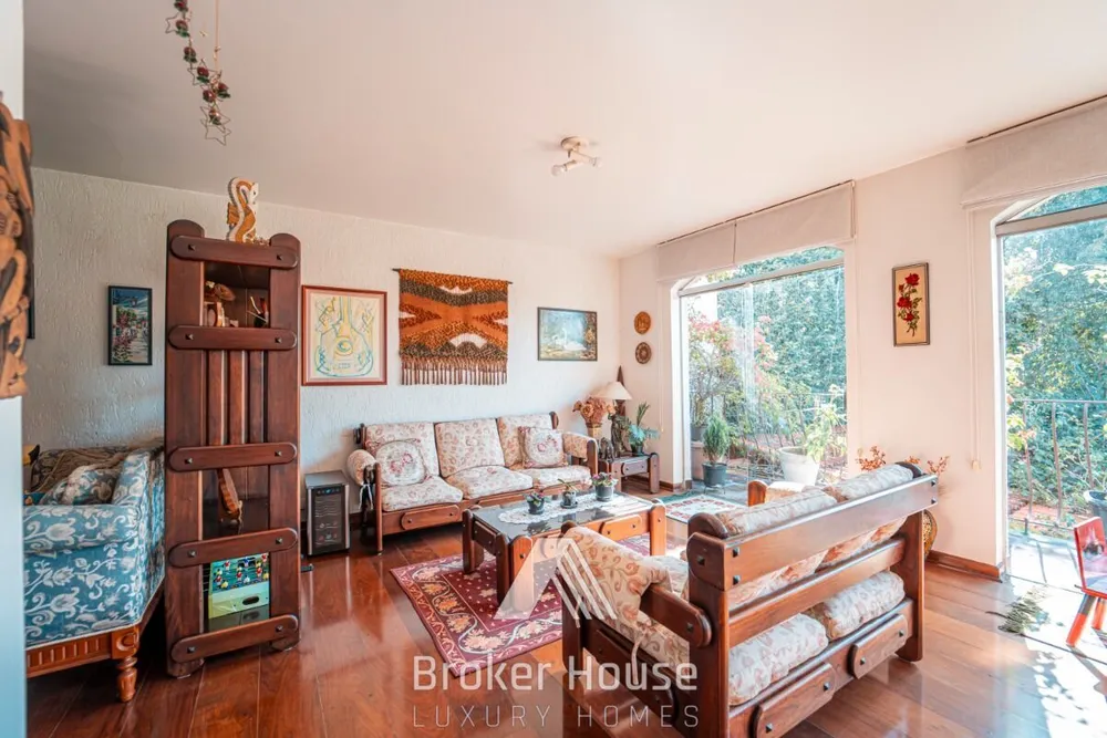 Casa, 4 quartos, 356 m² - Foto 1