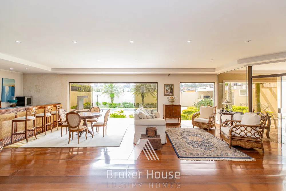 Casa, 4 quartos, 830 m² - Foto 1