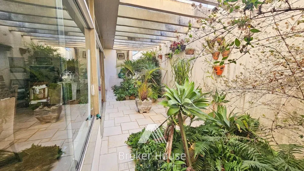 Casa, 4 quartos, 350 m² - Foto 2