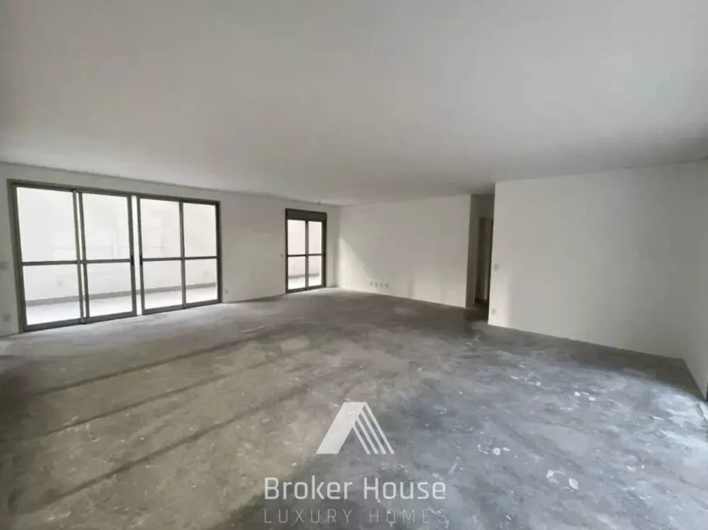 Apartamento à venda com 3 quartos, 285m² - Foto 4