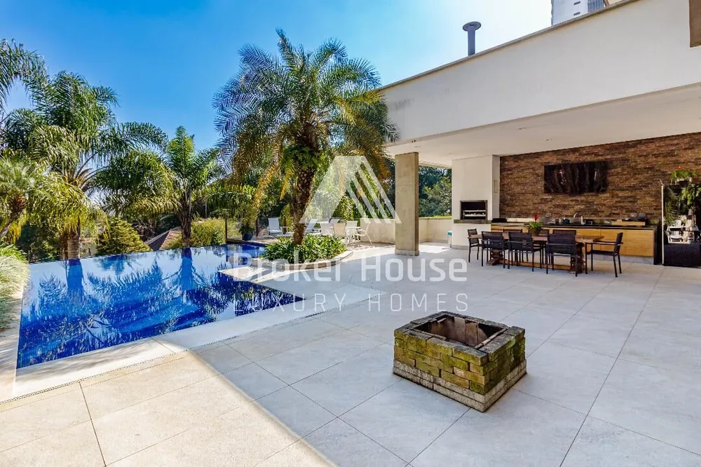 Casa, 5 quartos, 881 m² - Foto 1