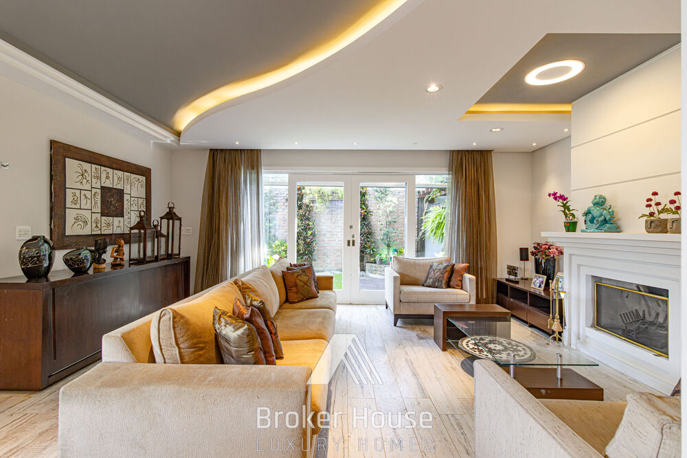 Casa, 3 quartos, 380 m² - Foto 1