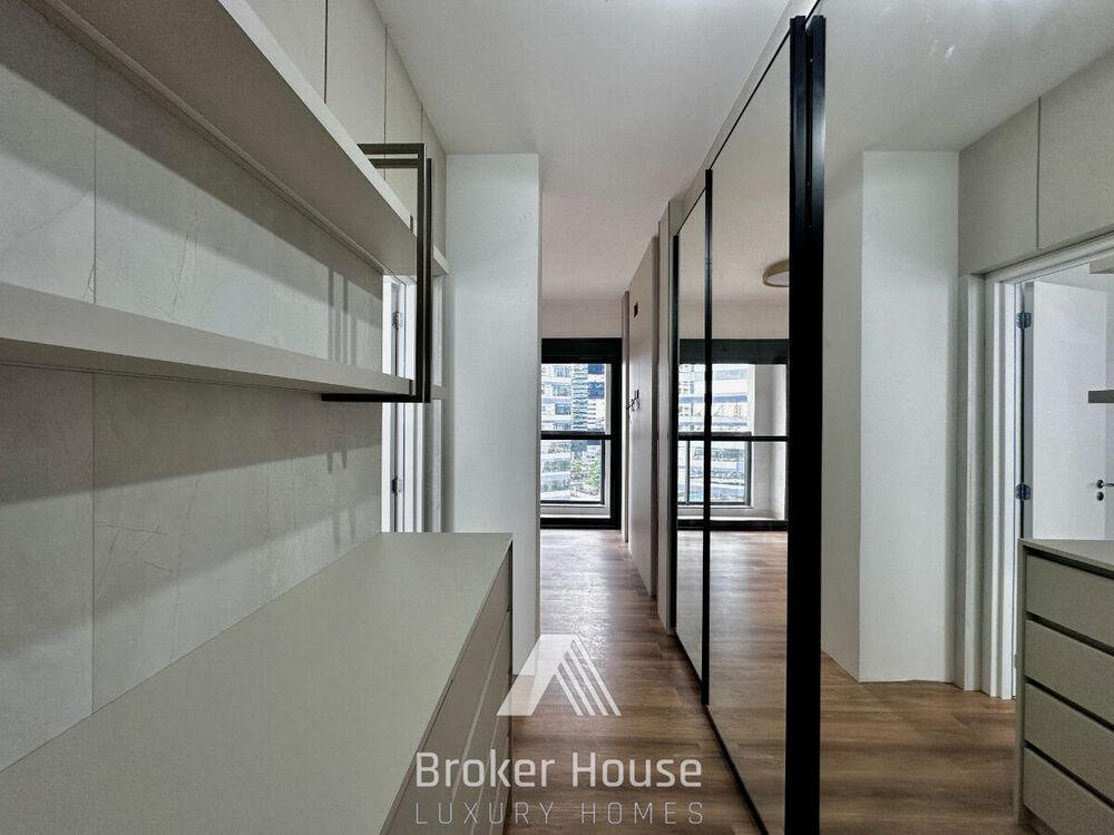 Apartamento, 3 quartos, 162 m² - Foto 1