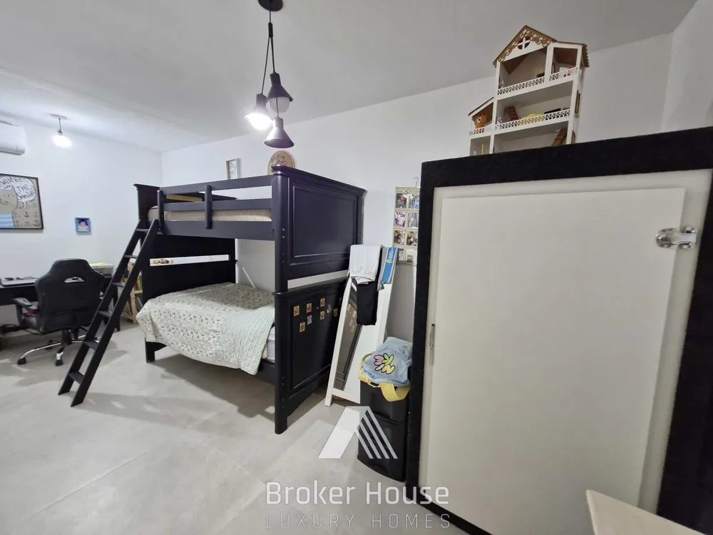 Casa, 3 quartos, 136 m² - Foto 1